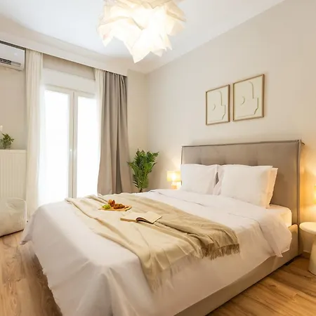 Stylish Renovated 2br Near Metro & Sea Tessalónica